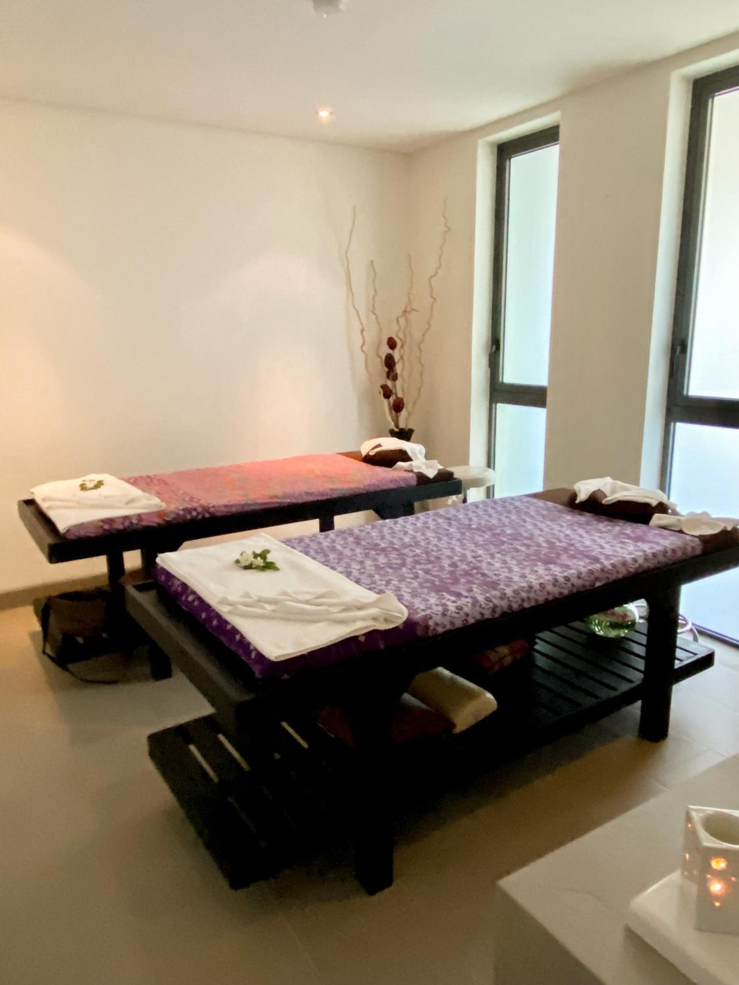 Lets Phuket Twin Sands Resort & Spa Patong Exterior photo
